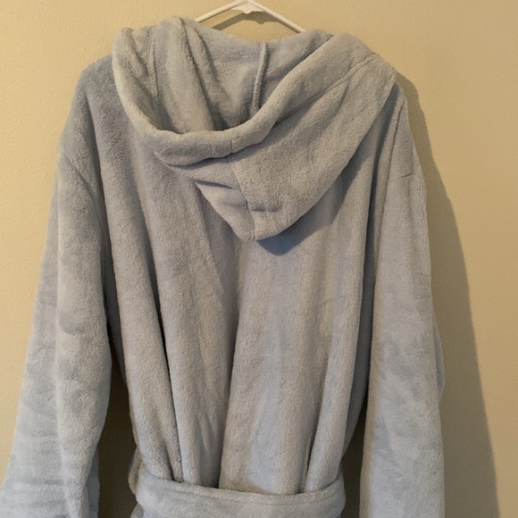 NWT Hooded Robe - Picture 5 of 11